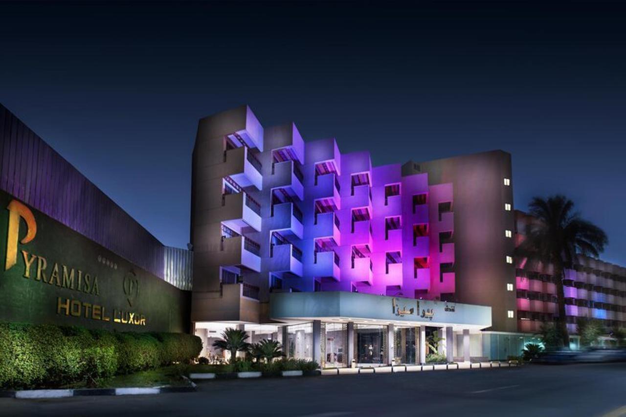 Pyramisa Hotel Luxor Exterior foto